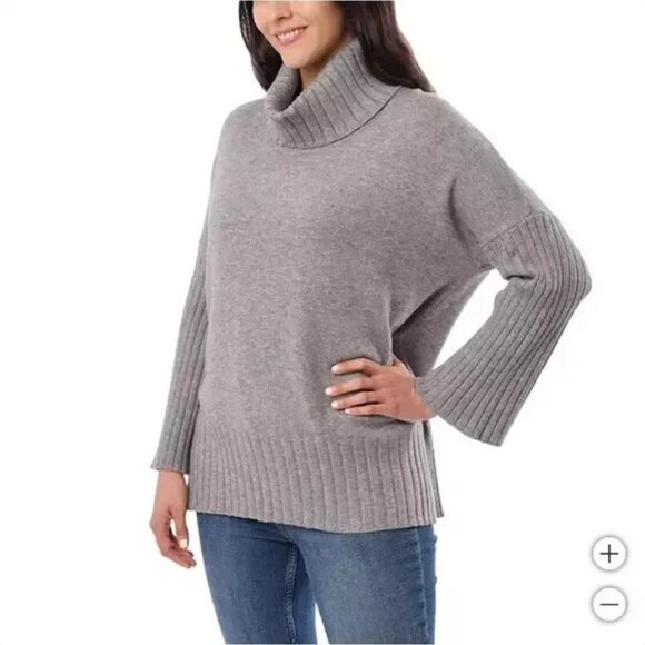 Cyrus Womens XL Gray Soft 3/4 Sleeve Cowl Neck Sweater NWT - Picture 1 of 5